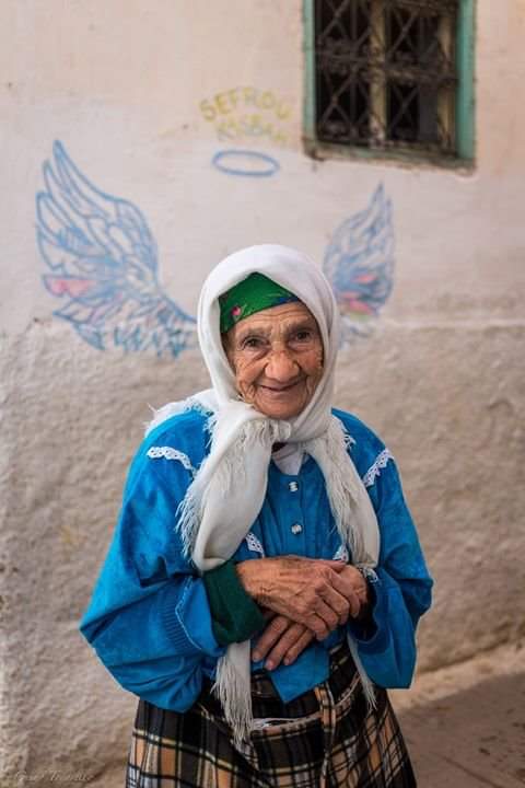 نقره لعرض الصورة في صفحة مستقلة